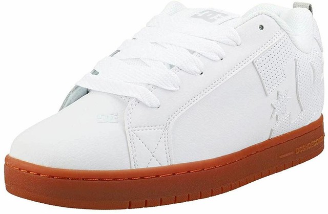 dc court graffik white