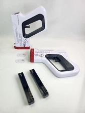 2 F.A.O. Schwarz Precision Optical Laser Defense System Laser Tag Gun Only.