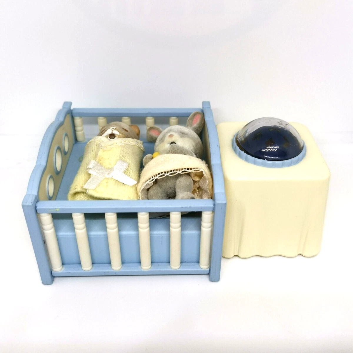 Sylvanian families nightlight sales nursery set