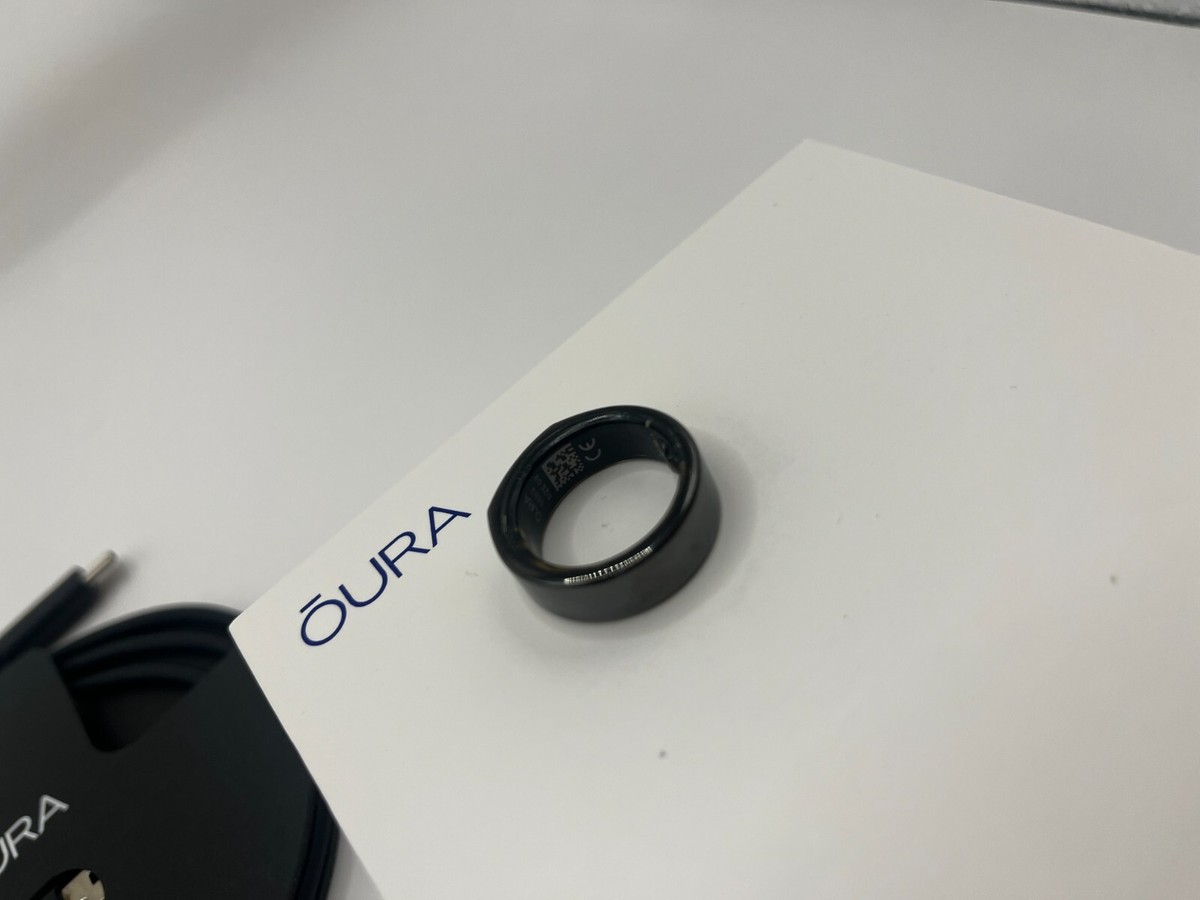 Oura Ring Heritage Gen 3 Black Size US9 Smart Ring with Oura Ring Heritage Gen 3 Black Size US9 Smart Ring with