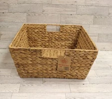Trader Joe's Water Hyacinth Basket - Large - New