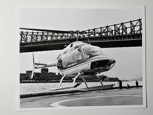 Bell JetRanger N402CG New York City 59th Street Heliport 8x10 Photo Aviation