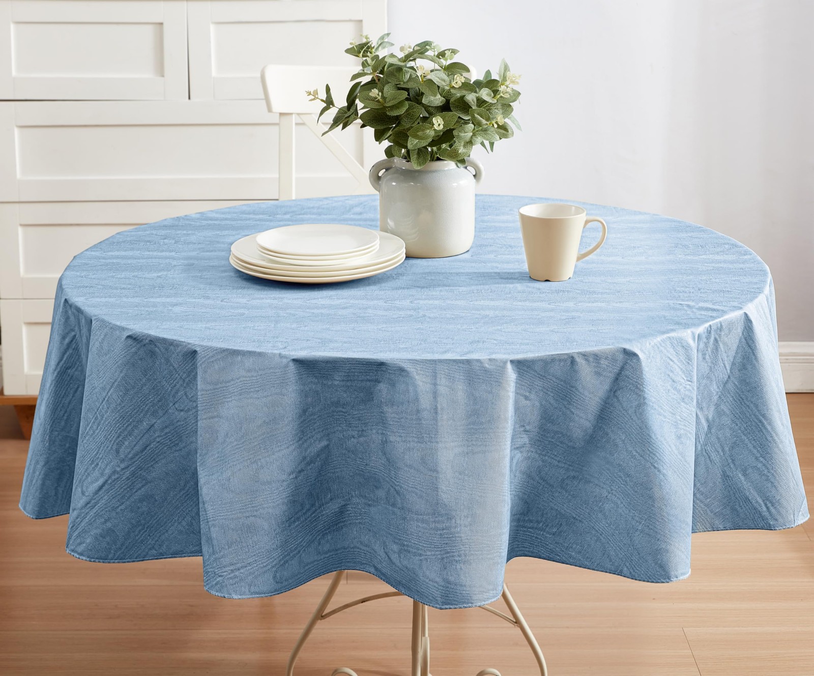 Newbridge Moire Wavy Solid Color Print Heavy Weight Vinyl Fl