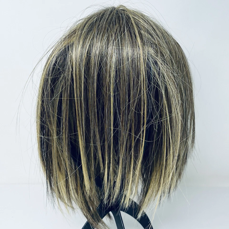 Peluca Jon Renau Kristi Estilo KD-1001 Rubia Destacados Usada con Soporte Foto 2 de 4