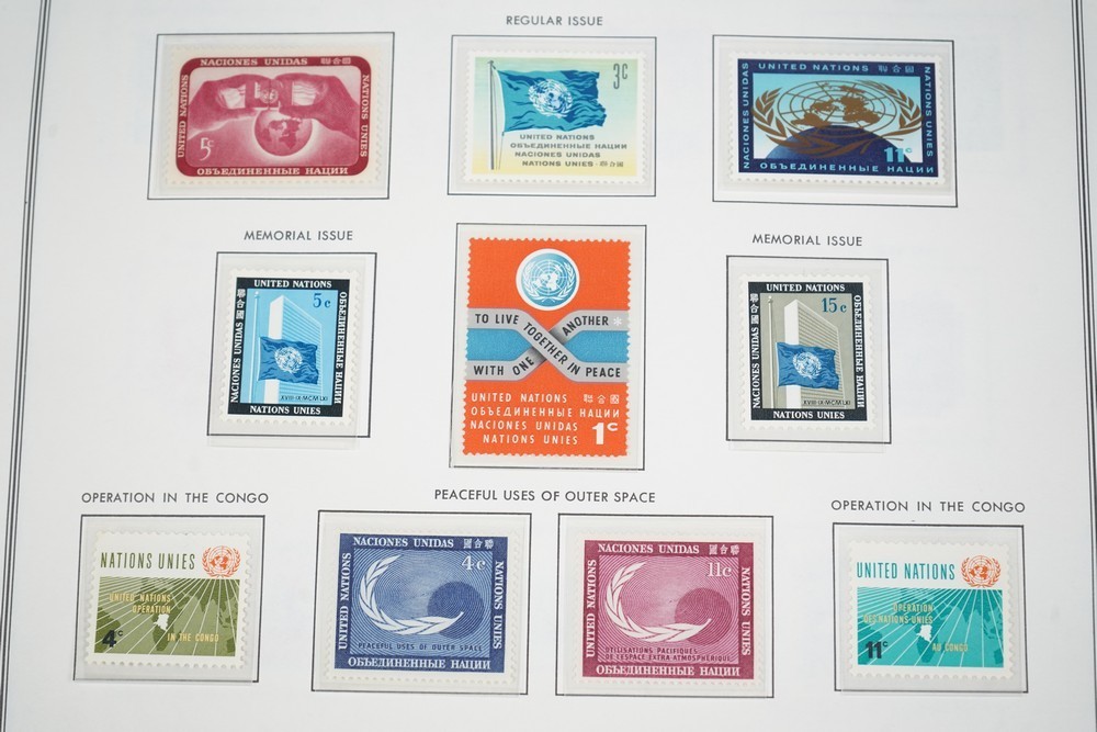 UN 1950s-1990s COLLECTION OF OVER 500 STAMPS ALL MINT STORED IN HARRIS ALBUM