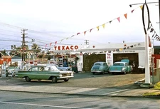 FRANKLIN TEXACO  GAS SERVICE STATION 57 and 59 CHEVROLET'S 5x7 REPRINT