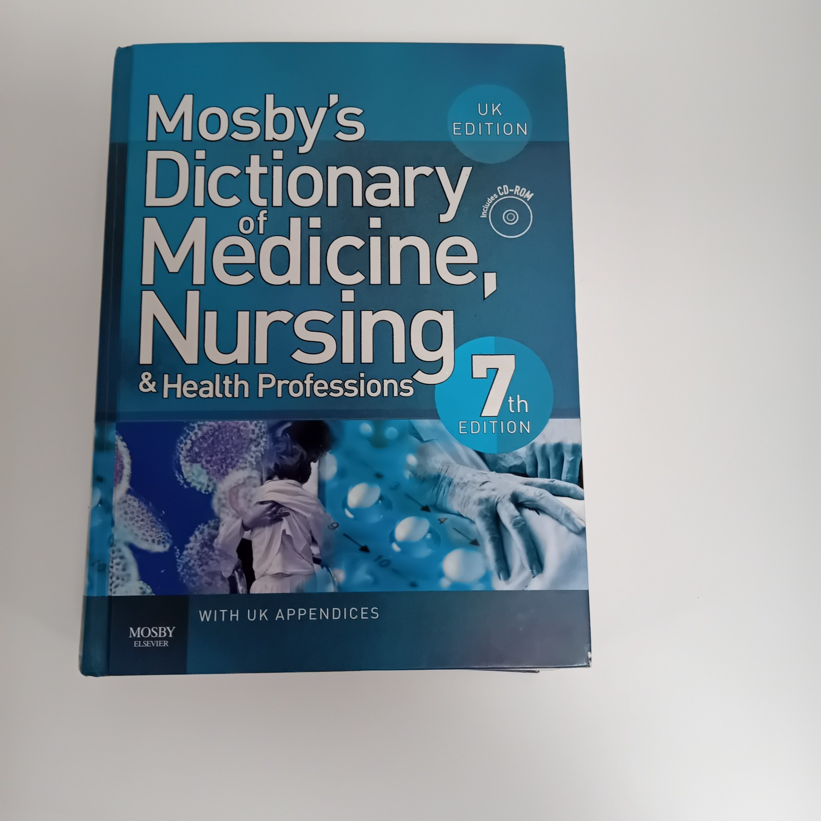 Mosby's Dictionary of Medicine, Nursing and Health Professions by Mosby Staff...