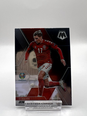 2021 PANINI Mosaic UEFA EURO 2020 Jens Stryger Larsen (37) DENMARK