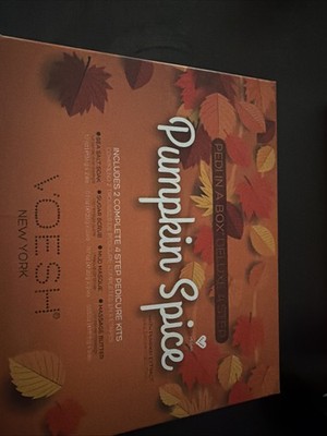 VOESH Pumpkin Spice PEDI IN A BOX 2 Count 4 Step Pedicure Kit
