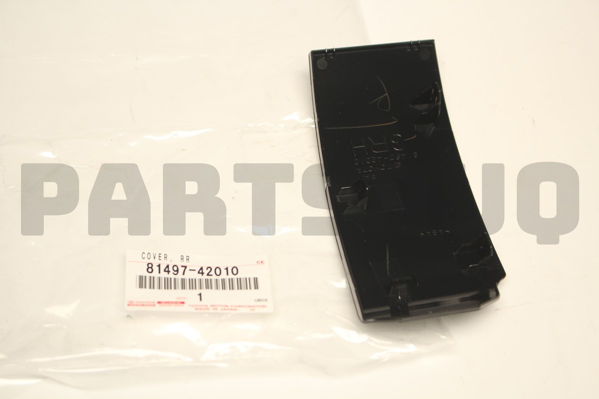 1359様 8149778010 Genuine Toyota COVER, REAR COMBINATION LAMP, RH