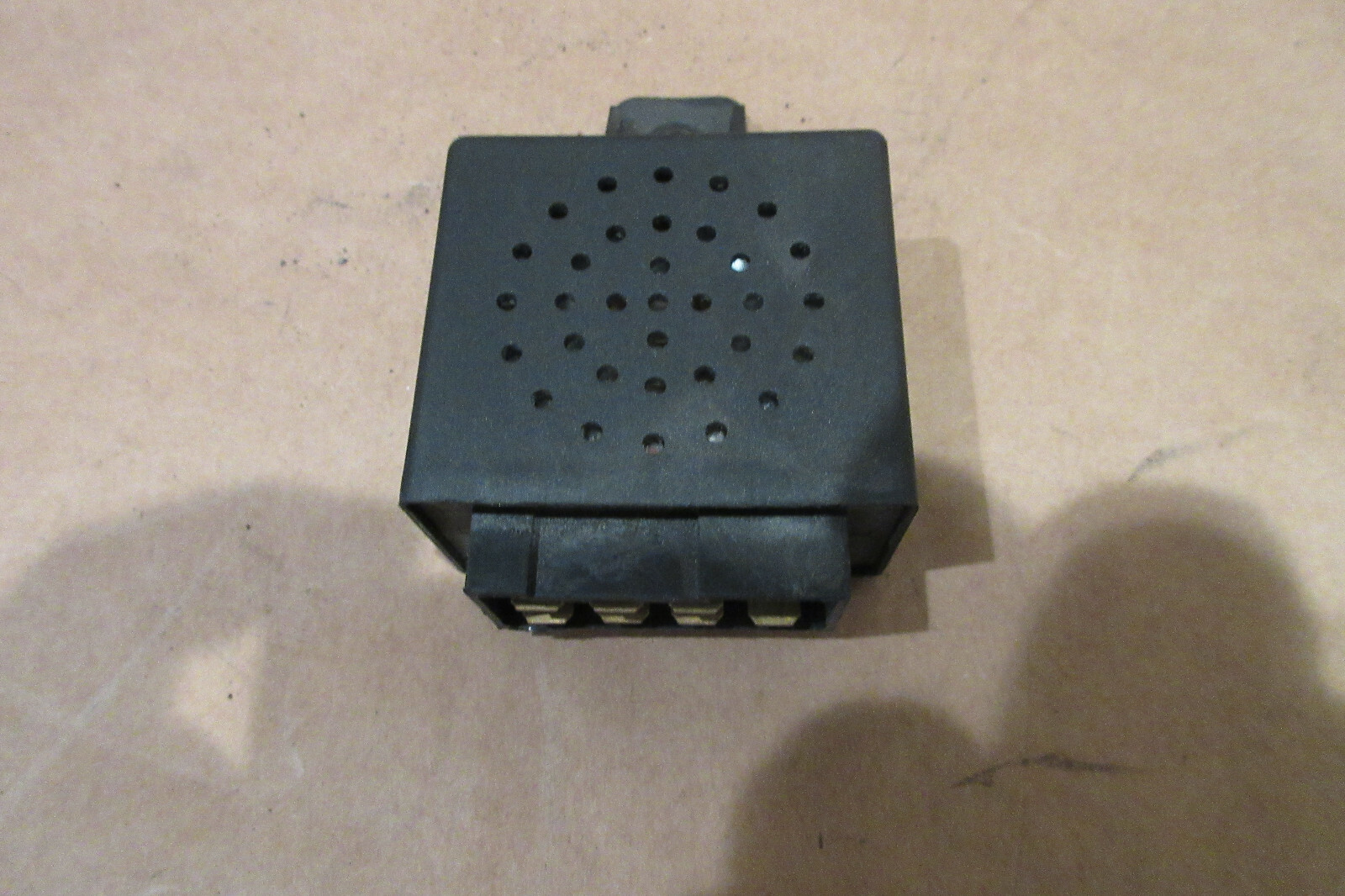 Ferrari 328,348,355, Others Seat Belt, Brakes Warning Buzzer - P/N 61830700