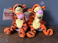 RARE HONG KING- Disney Store Mini Bean Bag 9" Tigger Winnie Pooh Beanie Plush 2x