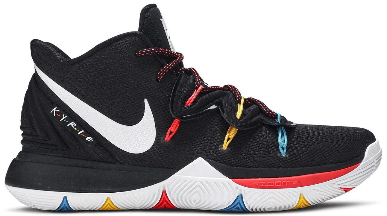 Preços baixos em Nike Kyrie 5 x SneakerRoom I Love You Mom 2019