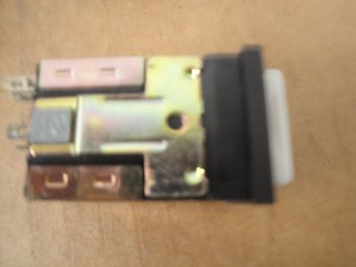 5 Interruttori A Pulsante Switchcraft PL Series, SPDT, Momentanei, Illuminati, Nuovi USA - Foto 3