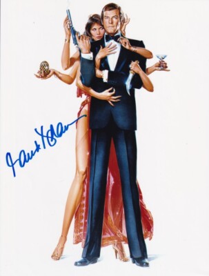 MAUD ADAMS signed Autogramm 20x25cm JAMES BOND in Person autograph COA