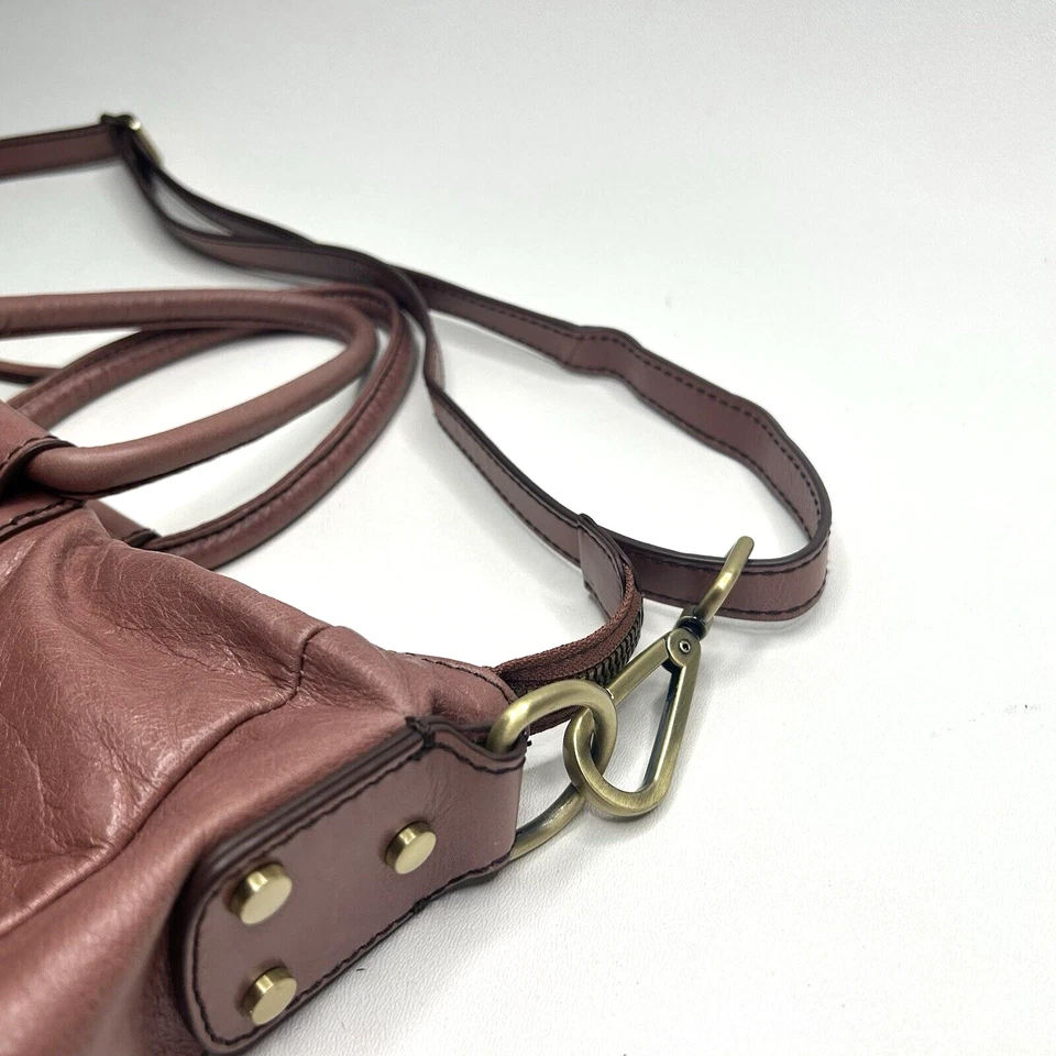 Bolso grande HOBO INTERNATIONAL Sheila con correa bandolera extraíble rubor oscuro Foto 3 de 4