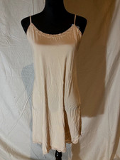 JOCKEY CLASSICS BEIGE LACE TOP/HEM SPAGHETTI STRAP SLIP SIZE XL NEW WITH TAG