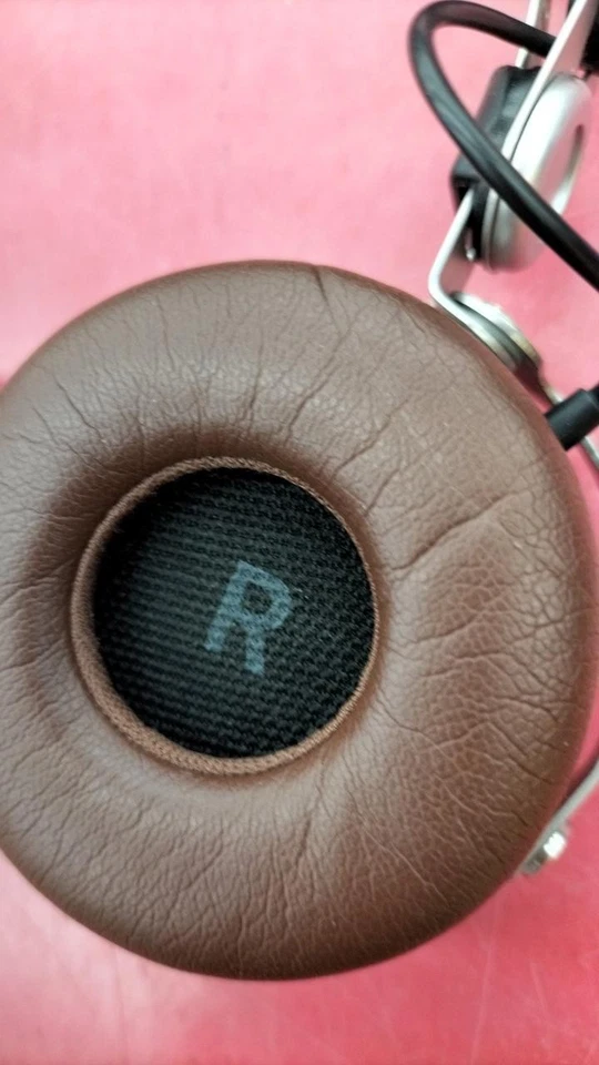 Beyerdynamic AVENTHO Wireless Bluetooth On-Ear Headphones - Image 4 of 4