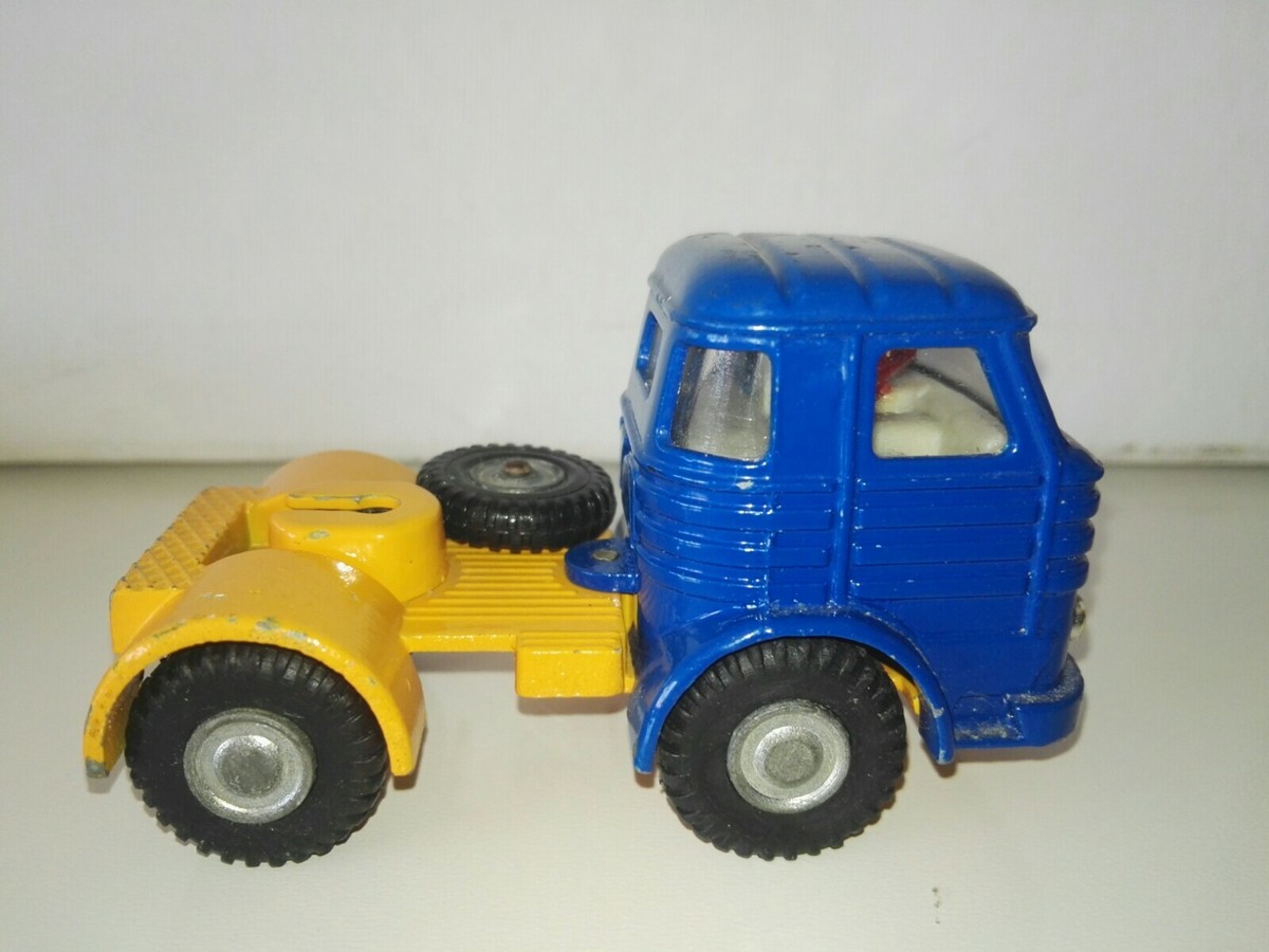 Camion JOAL 212 Pegaso 1/50 Avec Remorque Métal Rouge - Neuf En Boîte