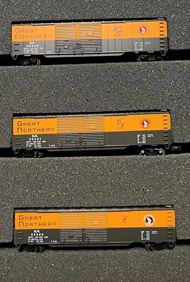 Con-Cor N Scale Great Northern Special Merchandise "Loader Cars" Add on Set  - Image 4 of 4