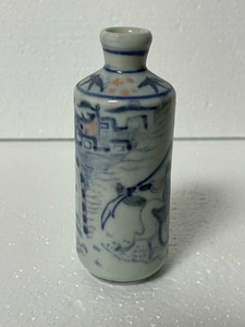 #1Chinese antique porcelain blue and white character pattern vase