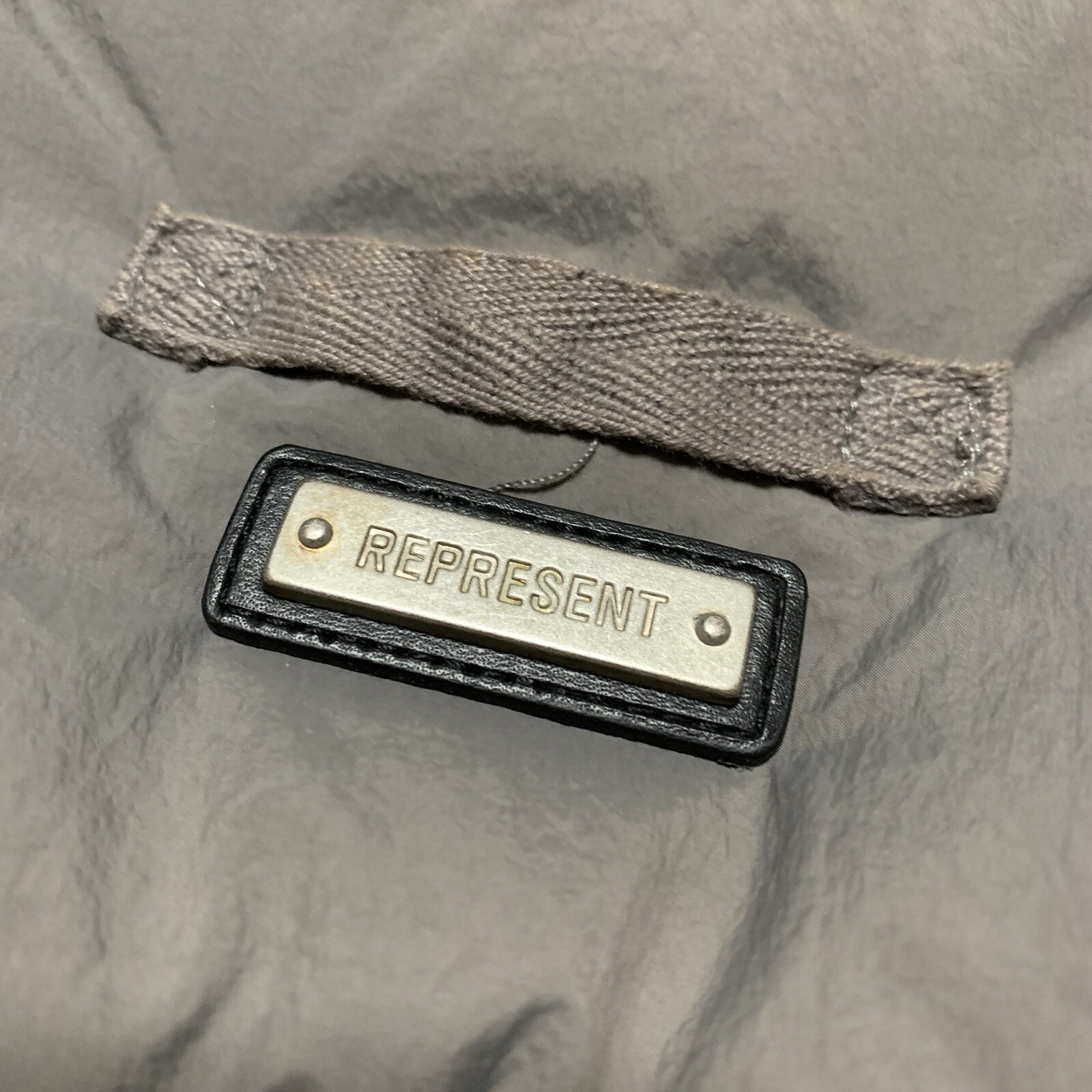 Represent Small Grey Puffer Jacket 2024 - image 4