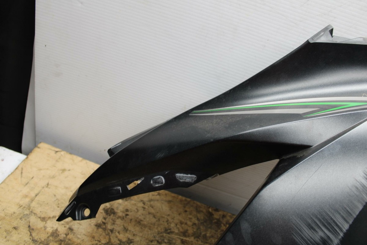 13-18 KAWASAKI NINJA ZX6R RIGHT FRONT UPPER NOSE FAIRING