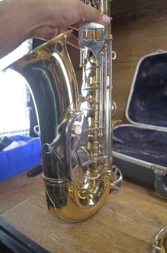 VINTAGE CONN 'SHOOTING STARS ALTO SAXOPHONE MADE IN THE USA SERIAL E45056 REPAIR - Picture 13 of 24