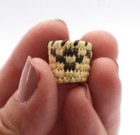 Mini Tohono O'odham Basket 5/8" H Coyote Tracks Yucca Devil's Claw LZMB18 — photo 1