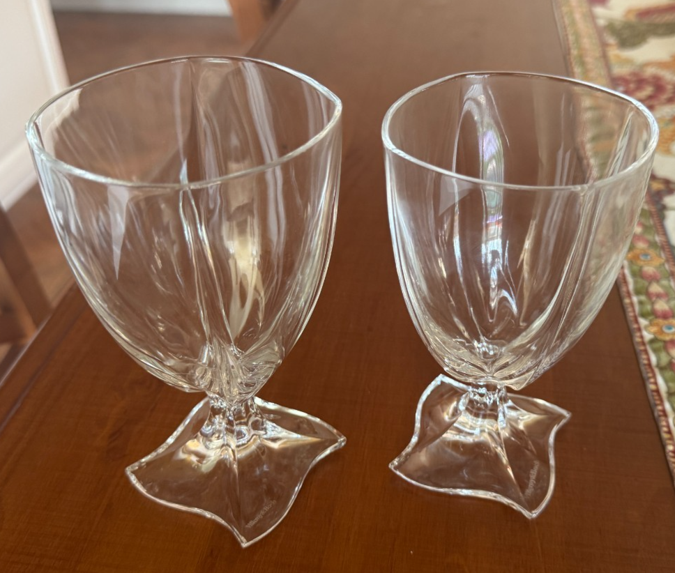 Villeroy & Boch Crystal NEW WAVE WAVE -- Set of 2 Wine Glass 5 3/4