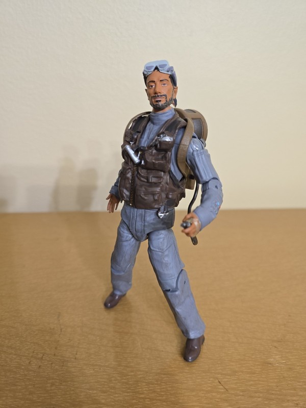 Bodhi Rook Star Wars Elite Series 6" Die Cast Figure Disney Store Rogue One R1