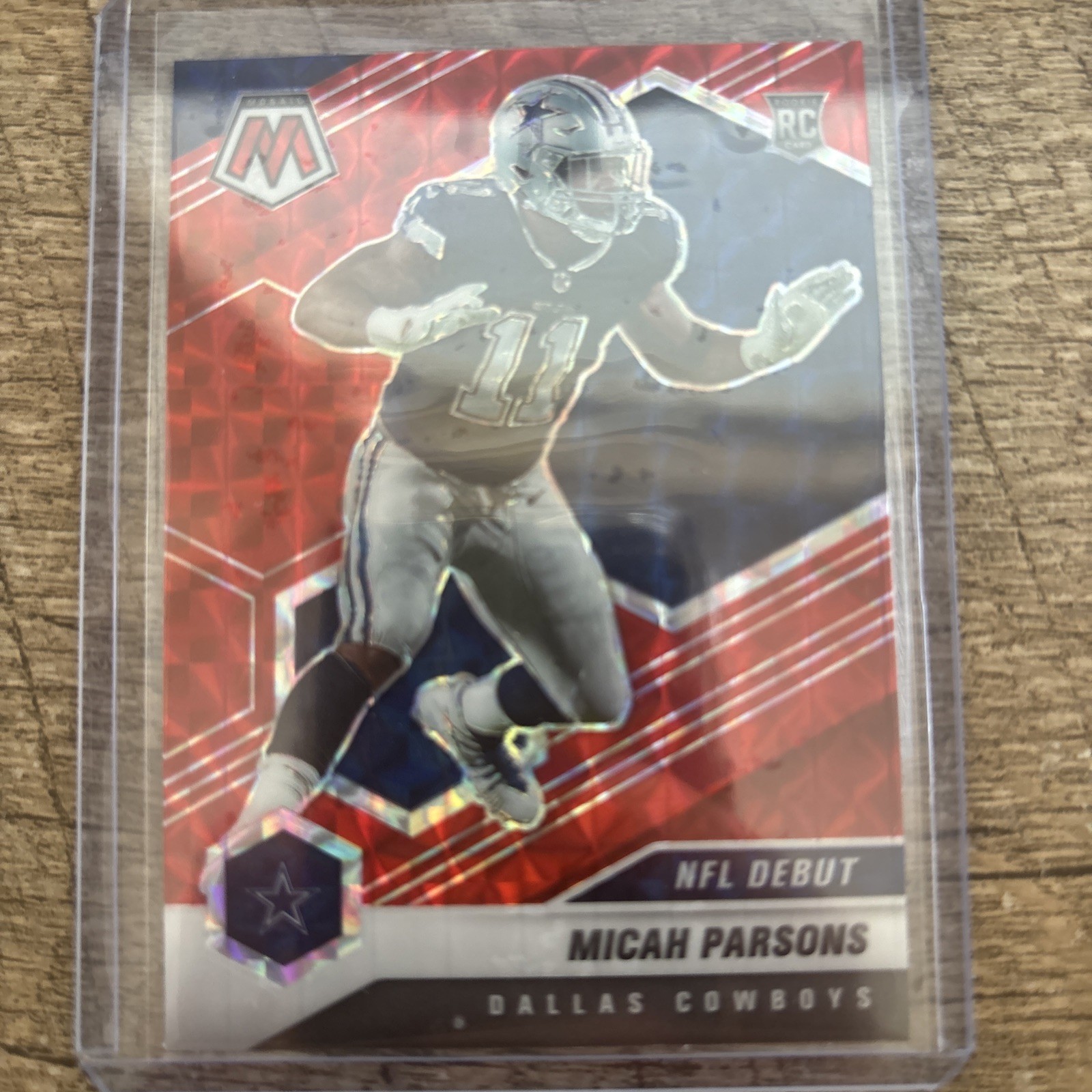 2021 Panini Mosaic Micah Parsons Prizm Red Dallas Cowboys #257 RC