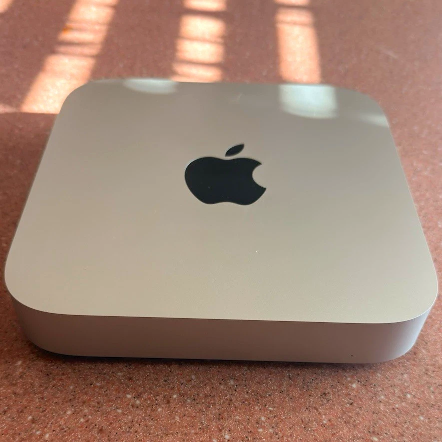 25+ Apple Mac mini 16GB 256GB Desktops & All-In-One Computers for