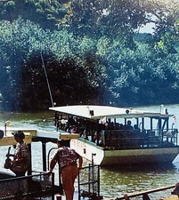 Kauai Hawaii Wailua River Boat To Fern Grotto HATS Tour Mirro Krone Postcard