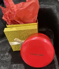 Vintage Mary Kay ANGELFIRE Perfumed Dusting Powder 3oz w/ Puff Sealed NWOB