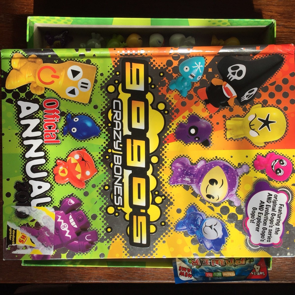 gogos crazy bones bundle (69 figures, game board and collectors