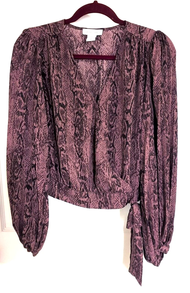 Blusa Top Cupcakes y Cachemira Púrpura Recortada Talla S Mangas Globo Pitón Foto 2 de 4