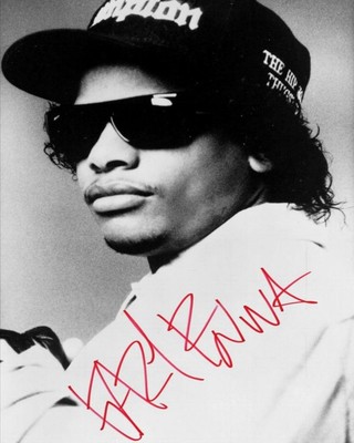 Eazy - E SIGNIERT HANDSIGNIERT 10'' X 8'' RE-PHOTO PRINT Rap Hip Hop Eric Lynn Wright