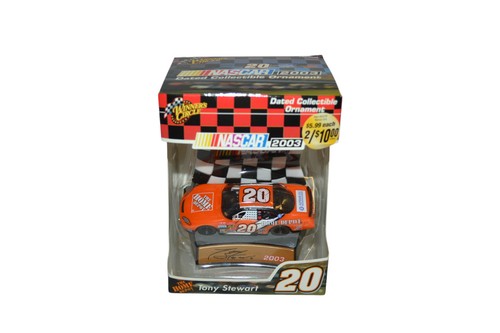 NEW~NASCAR WINNER'S CIRCLE~ TONY STEWART #20~ 2003 Collectible Car Ornament