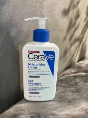Cerave Daily Moisturizing Lotion 236ml-Fast Dispatch
