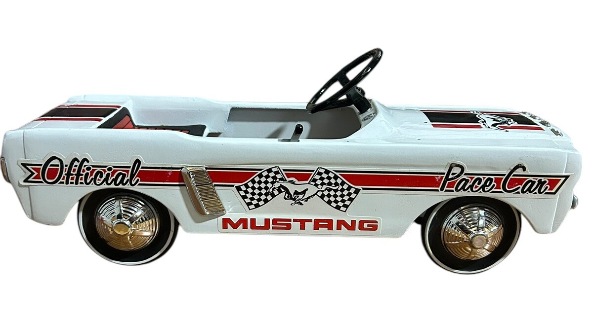 Ford Mustang MINI Coche a Pedales Metal Coleccionista Modelo Clásico Carrera Juguete 1969 - LEER