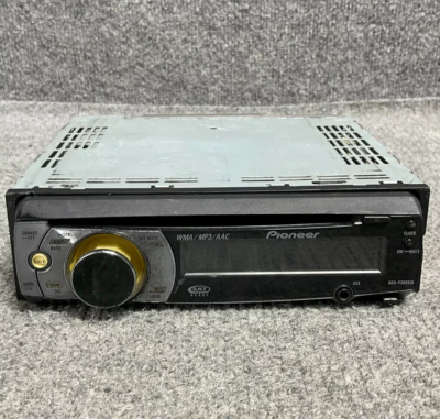 Pioneer DEH-P3000IB Connect an iPod nano or iPod to the DEH