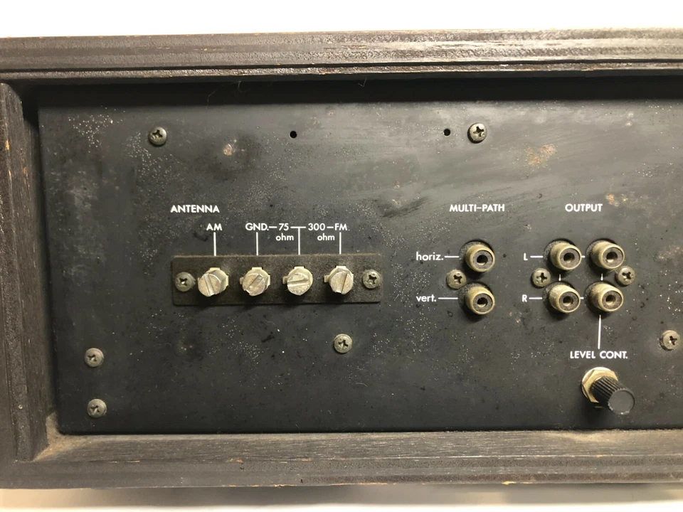 Receptor Sintonizador Estéreo AM/FM Luxman T-88V Estado Sólido (NO PROBADO) Envío Gratuito Foto 4 de 4