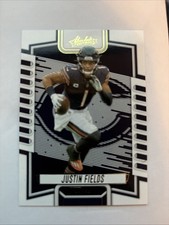 2023 Panini Absolute Justin Fields #30 Black Football Card Nm