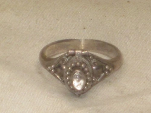 vintage 925 sterling silver ring hinged miniature locket poison pill container
