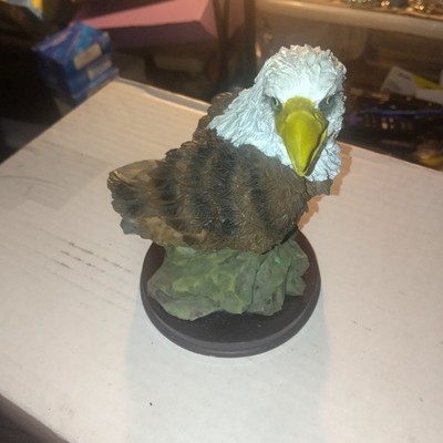 Eagle Figure Statue