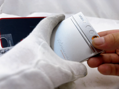 Sony Walkman MZ-E800 Silver MD MiniDisc Player Tested w/ Remote RM