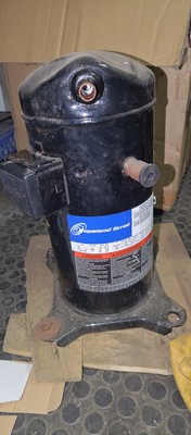 Unbenutzter Copeland Scroll-Kompressor ZR22K3E-PFJ-522   1,5 PS   für Klima
