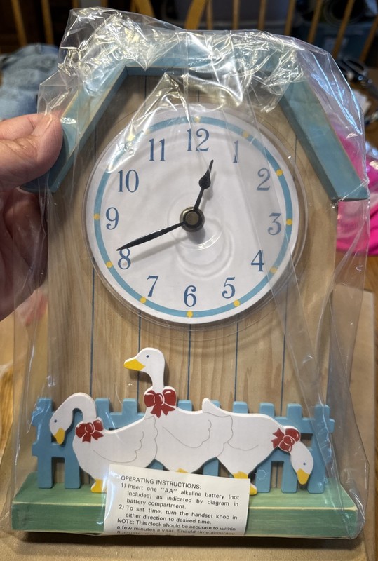 Avon Geese Clock Goose Duck Clock NEW