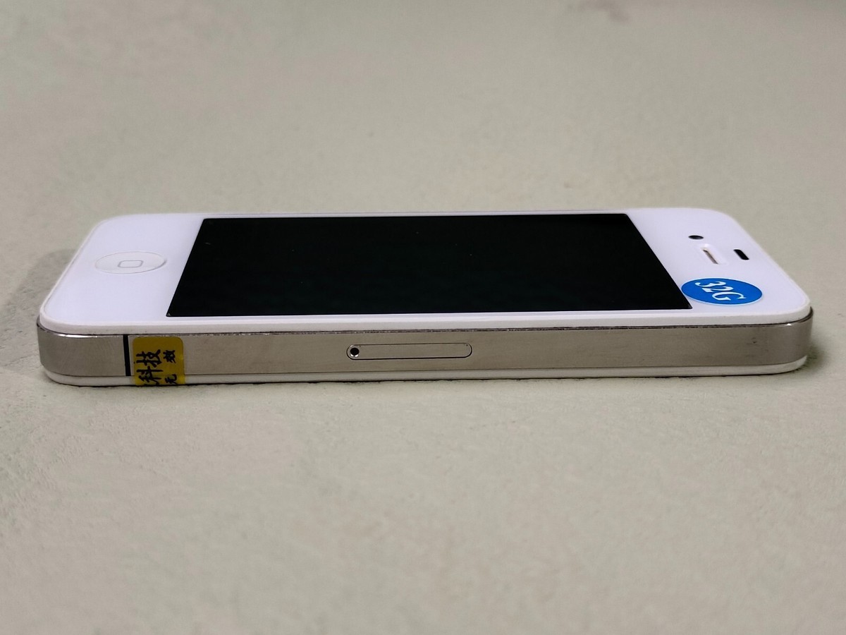 Apple iPhone 4 iPhone 4s Unlocked White Black 8GB 16GB 32GB CCD